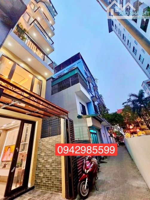 Bán nhà Ngọc Lâm 7 tầng thang máy, gần phố, full nội thất nhỉnh 12 tỷ