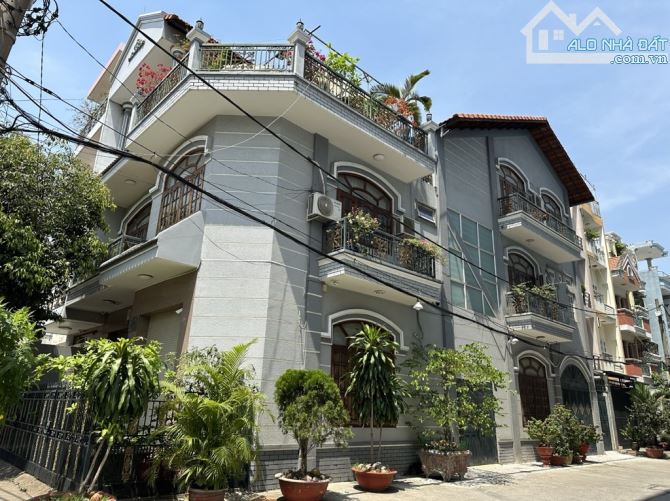 Biệt thự 8x21 lô góc 3 tầng MT Lê Thị Bạch Cát - Lê Đại Hành - 1