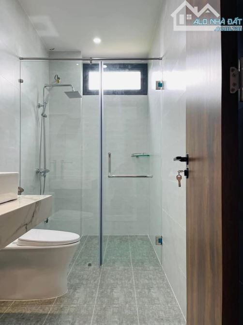 Siêu hót!Nhà Mễ TRÌ Hạ, DT35m2X3.8mt. Nhà quan lộc-Hiếm-Sổ vuông đẹp.Chỉ 5 tỷ hơn - 1