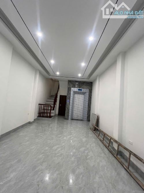 Bán nhà Thạch Bàn 42m² 6 tầng, thang máy lô góc hơn 6 tỷ. - 1