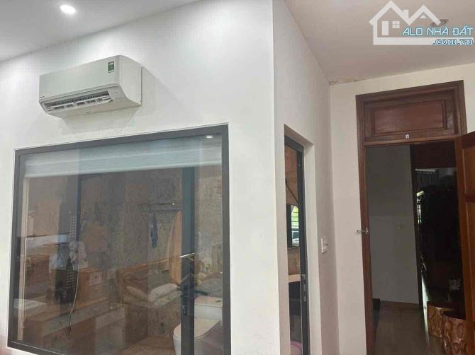 NHÀ HOÀNG THÚC TRÂM - 90M2 - 4 TẦNG  KIÊN CỐ - NHÀ ĐẸP - GẦN Ỷ LAN NGUYÊN PHI - 8.9 TỶ - 1