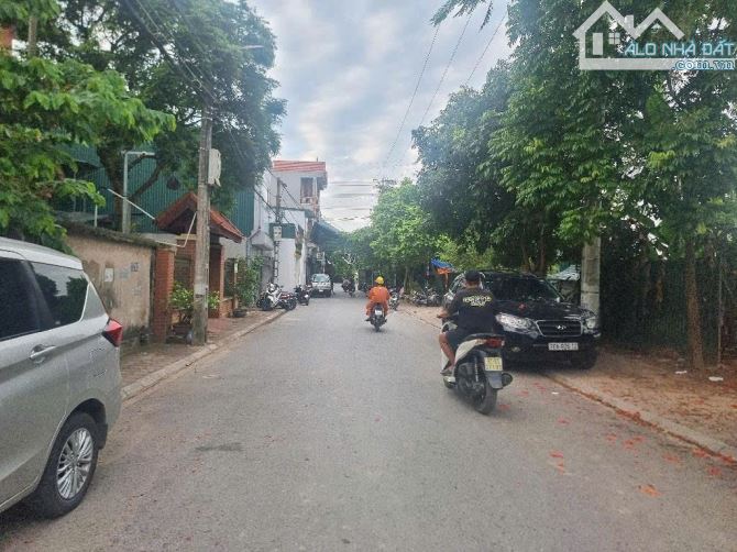 NHÀ 2T TRÙNG QUÁN NINH HIỆP, ÔTÔ VÀO NHÀ,DT59M, MT5,7M, GIÁ4,64 TỶ - 1