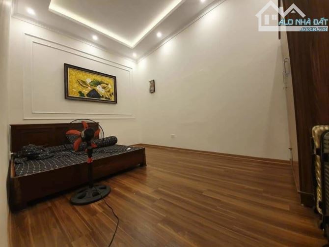 BÁN MẶT PHỐ TRỊNH ĐÌNH CỬU, KĐT ĐẠI KIM- VỈA HÈ 2 BÊN- KINH DOANH- 114M- MT11M- 28 TỶ - 3