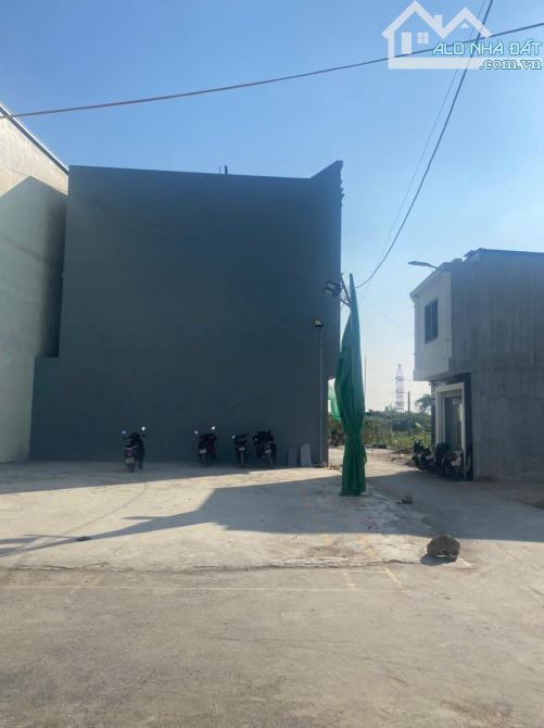 SIÊU PHẨM  LÔ GÓC THỊ TRẤN AN DƯƠNG HƠN TỈ - 2