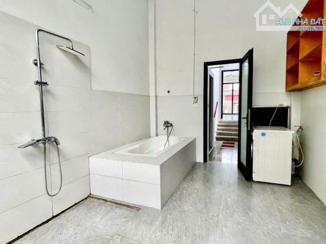 (Bán gấp giá sốc) NHÀ HIẾM TÔ HIỆU HĐ BAY NHANH TRONG THÁNG, 52M2, Ở + KDOANH - 2