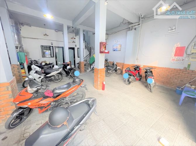 Quận 7 - Đường Tân Mỹ - Ngay ĐH Tài Chính Marketting - Nhà 105m2 ngang 7.5m xây 3 tầng - 2