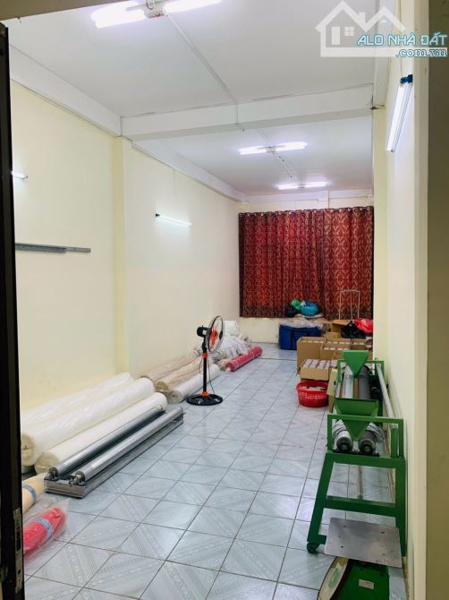 Sổ Gửi Bank Bán Gấp TRONG TUẦN Giảm 1.9 tỷ còn 9.8 tỷ MTKD Đông Hồ 4mx18.5m 4 Tầng - 3