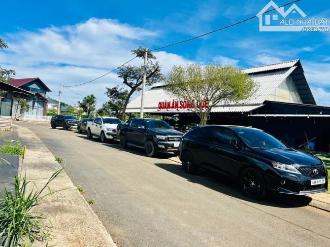 Cần bán đất ven sông xã Hiệp Thạnh giá rẻ - 1