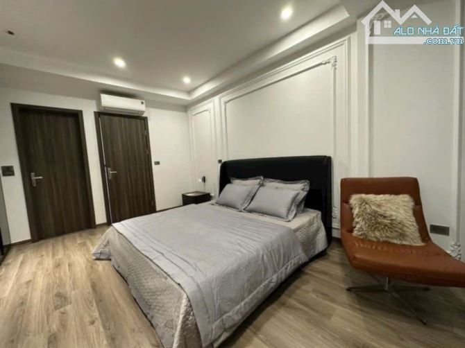 BÁN GẤP NHÀ HOÀNG NHƯ TIẾP - LONG BIÊN 48M x 7T, ÔTÔ, THANG MÁY, FULL NỘI THẤT. NHỈNH 9 TỶ - 3