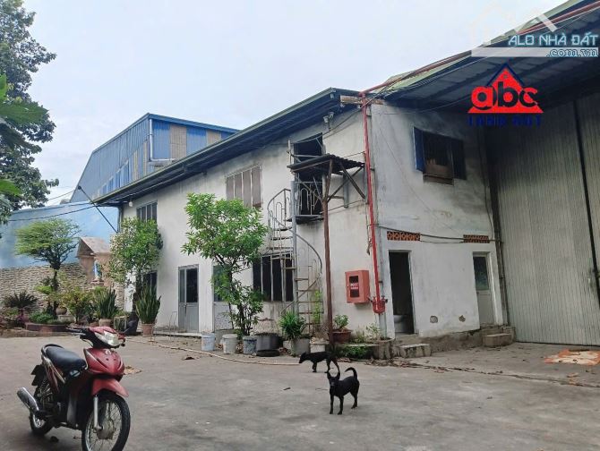 Xưởng Cho Thuê Gần KCN Amata Biẻn Hoà 3100m2 chỉ 110 triệu Điện 3F - 3