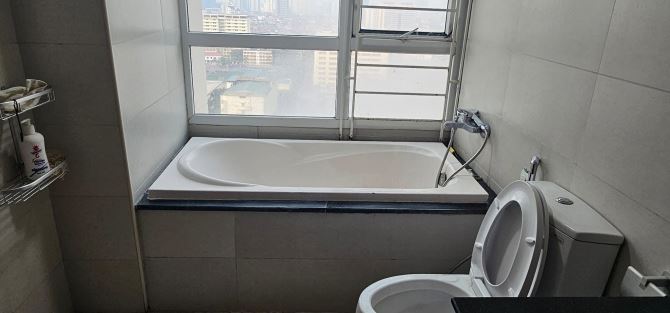 Bán chung cư Tòa A 173 XUÂN THỦY.. 110M với 3PN 2 wc LÔ GÓC full NỘI THẤT 7 tỷ 250 - 3