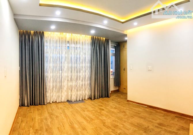 Bán nhà mặt đường Nguyễn Thị Định Quận 2 cũ gần chợ Giồng Ông Tố (120m2) 28 tỷ - 4