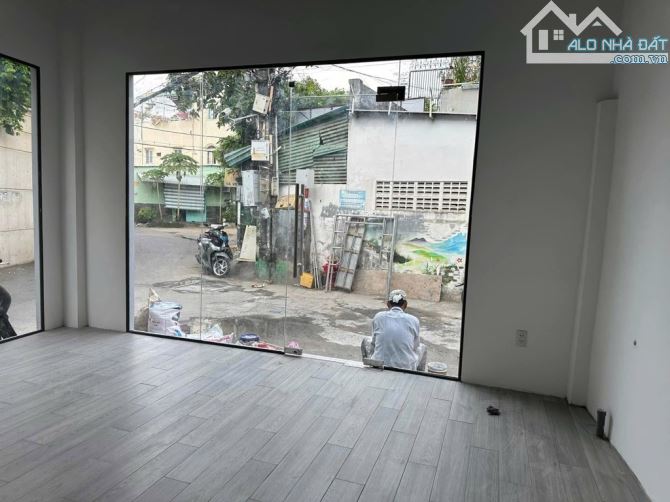 Bán nhà mặt tiền Bình Thạnh Lê Trực ngang 8m dài 8m SHCN 61m2 - 4