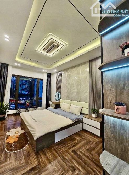 Bán nhà Ngọc Lâm 7 tầng thang máy, gần phố, full nội thất nhỉnh 12 tỷ - 4