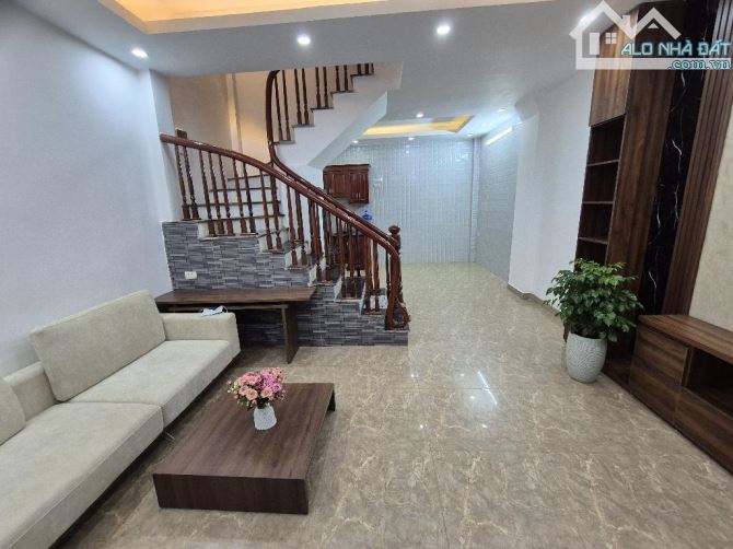 Chủ Sốt Cao , Giá Sốc Căn Nhà 4T x 4 Ngủ Lĩnh Nam Giá hơn 5 Tỷ - 5