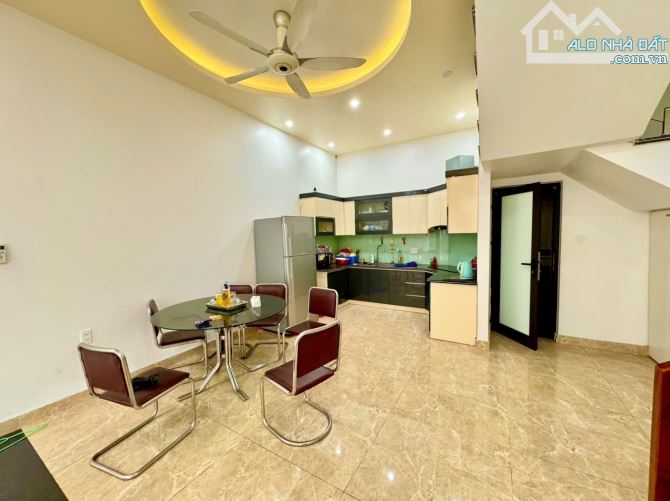 Bán nhà 5 tầng Hoàng Huy Reverside Thượng Lý, Hồng Bàng. Giá chỉ 8,999 tỷ - 7