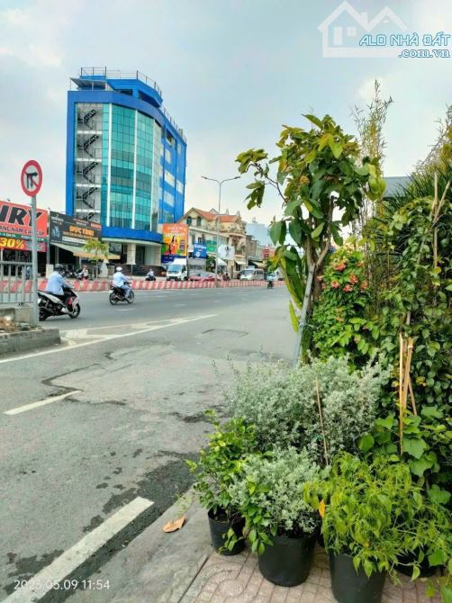 Cần bán 2400 m2 thổ cư 100% mặt tiền Lê Trọng Tấn Bình Tân  giá 60 tr/m2 rẻ nhất khu vực