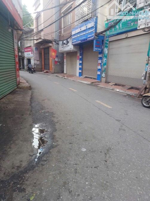 ĐẤT YÊN HOÀ CẦU GIẤY, SỔ VUÔNG ĐẸP, TIỆN ÍCH BẠT NGÀN