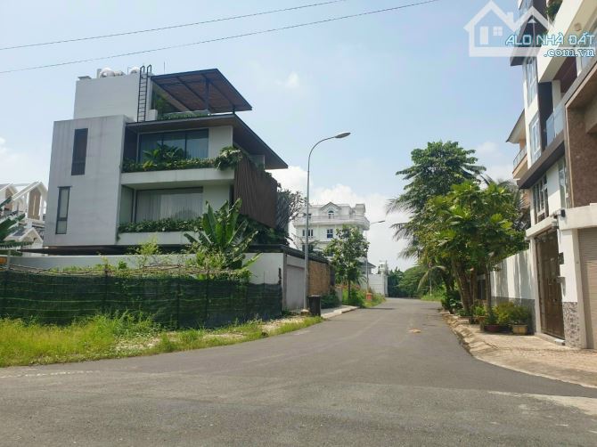 Bán đất Villa mặt tiền ngay công viên Cao Đức Lân, khu C, An Phú An Khánh  400m2, 70 TỶ - 1