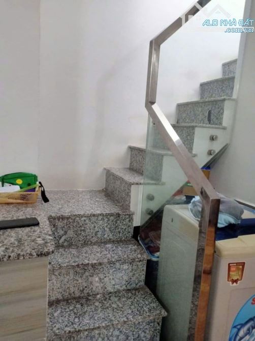 Bán nhà gần đường Lê Quý Đôn - P.Dĩ An. DTSD 78m2 - 1