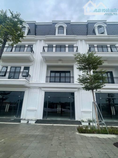 BÁN SHOPHOUSE 4 TẦNG PHÚ XUÂN CITY KHÔNG LỤT CẠNH TRUNG TÂM HÀNH CHÍNH HUẾ GIÁ CHỈ 7 TỶ - 2