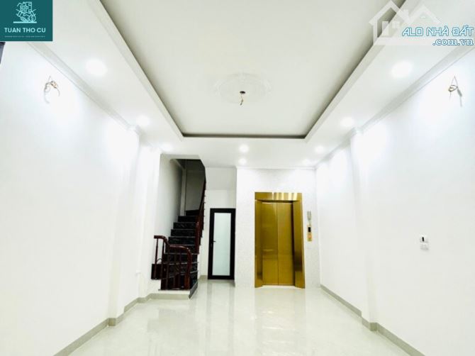 Nhà Mặt Ngõ OTO Tránh, Phố Tam Trinh: 5 Tầng, Thang Máy NK, Nội Thất Cao Cấp, Giá 5.95 tỷ - 1