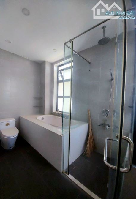 Biệt Thự Góc 2 Mặt Tiền Phường An Phú Quận 2 Giá Tốt Nhất Chốt Nhanh - 1