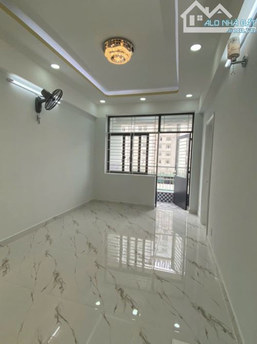 Cần bán căn hộ 2pn chung cư Phú Thọ đường Nguyễn Thị Nhỏ phường 15 quận 11 - 1
