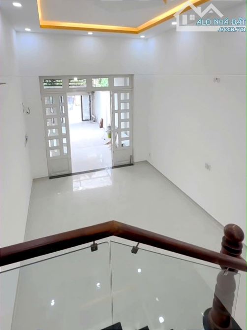 Bán Nhà 2 tầng DT lớn 142m2, 3PN, HXH TX21 gần Chợ Minh Phát chỉ hơn 4 đồng - 1