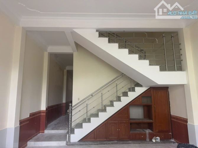 CHỈ 3 TỶ 450 TRIỆU CÓ NHÀ 2 TẦNG, ĐƯỜNG 5M5, TĐC TÂNG TRÀ, HOÀ HẢI 100M2, KẸP CỐNG THOÁNG. - 2