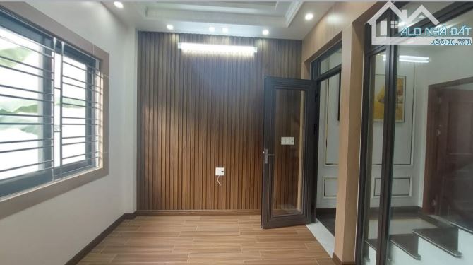 Bán nhà Ngô Gia Tự, Đằng Lâm, Hải An, HP. 4 tầng, 40m2, 💰4,35 tỷ.  Ngang 4m, đường 12m, d - 2