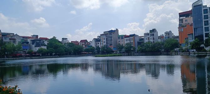 Bán nhà ngõ 135 Đội Cấn, Ô tô tránh, vỉa hè, kinh doanh, view Hồ 95m2 giá 36 tỷ - 2