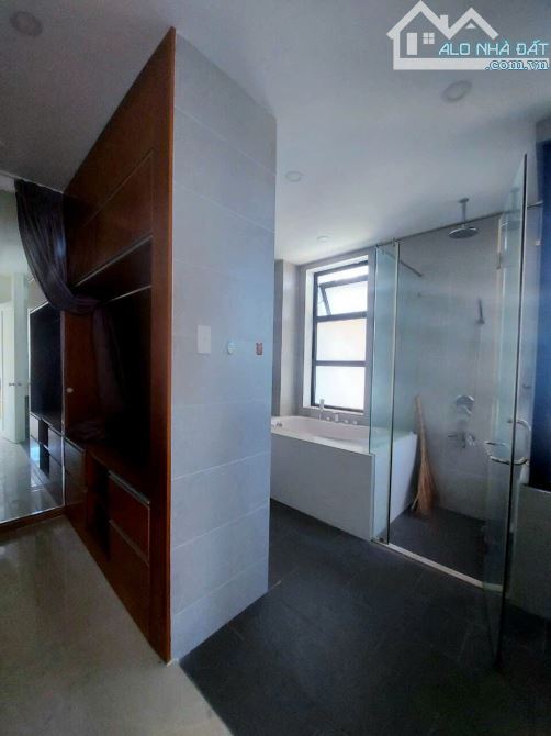 Biệt Thự Góc 2 Mặt Tiền Phường An Phú Quận 2 Giá Tốt Nhất Chốt Nhanh - 2