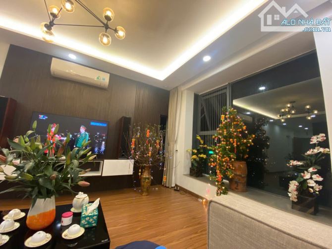 Cần bán căn hộ Han-Jardin Ngoại Giao Đoàn 141m - 3n2vs - 120tr/m2, full nt cao cấp,N01-T6 - 2