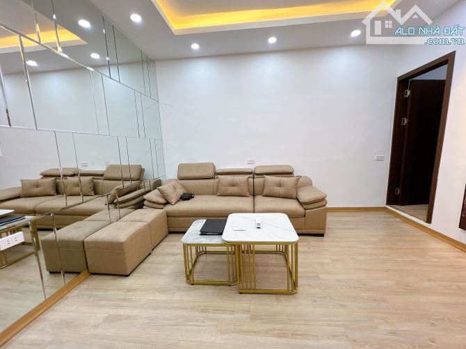 Bán nhà tập thể phố Phương Liệt, Trường Chinh, tầng 3, 60m2, 2 ngủ, 1 khách, giá 2,5 tỷ. - 3