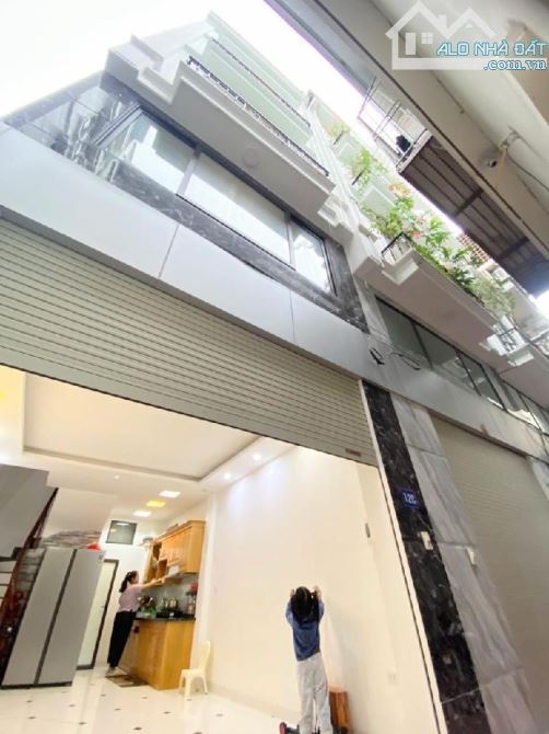 Bán nhà Bằng Liệt, Linh Đàm 30m3, 5 tầng 5 tỷ 8 - 3