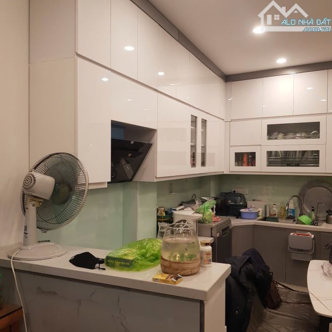 Bán nhà HÀO NAM sát mặt phố – Nhà đẹp đón Tết – 45m2 x 5 tầng chỉ 11,2 tỷ - 3