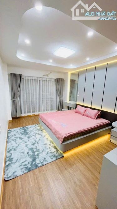 ✳️Bán NhàTân Mai 80M2 T1 MT 4M, Chỉ 2.9 Tỷ  Nhà Đẹp Gần Phố - OTO Cách Nhà 25m - Ngõ 3 - 3