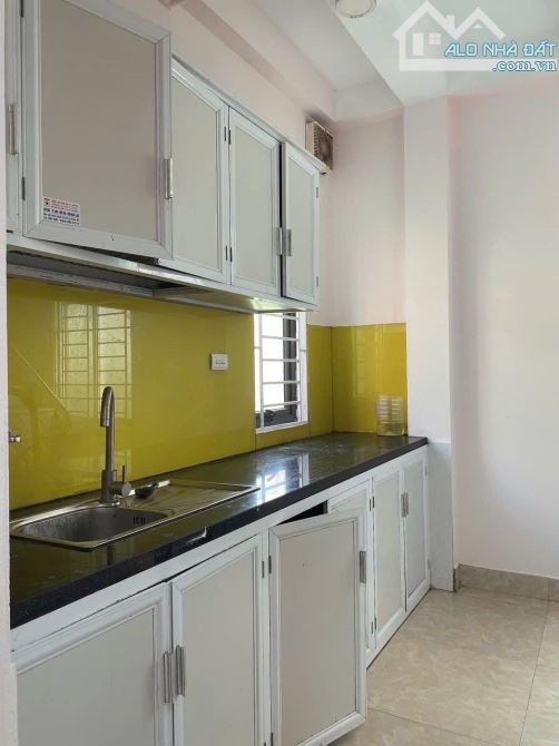 BÁN NHÀ MẶT NGÕ LÔ GÓC 2 THOÁNG 5,5 TỶ 35m 4 TẦNG MT 12m Ô TÔ ĐỖ AN DƯƠNG VƯƠNG TÂY HỒ - 4