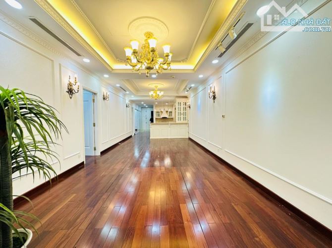 💥 BÁN CĂN HỘ CC CAO CẤP ROYAL CITY - THANH XUÂN.DIỆN TÍCH 124M. 3PN, GÍA 12.5 TỶ (TL) - 4