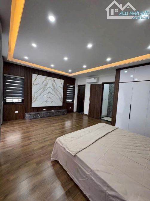 LÔ GÓC 3 thoáng, 52m2, 9.2 tỷ, Nguyễn Văn Cừ, Long Biên, Ô tô, Thang máy. - 4