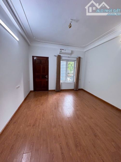 CẦN BÁN GẤP NHÀ QUANG TRUNG HÀ ĐÔNG, NHÀ SIÊU ĐẸP, Ô TÔ ĐỖ CỔNG, DT: 75M2, GIÁ 7,9 TỶ - 5