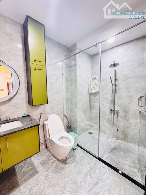 Bán nhà 5 tầng có thang máy đường phạm ngọc thạch DT75m ngang 5.15 giá 18 tỷ - 5
