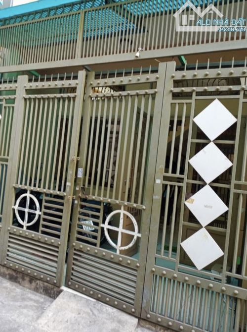 BÁN NHÀ ĐƯỜNG CMT8 Q10 - 3 TẦNG BTCT - NHÀ CÒN MỚI DT 60m2(5.2x11) giá 9.3 tỷ TL - 6