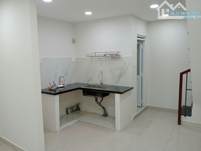 😍🤩HẺM 3M SÁT MẶT TIỀN, THÔNG TỨ TUNG, NGÔ QUYỀN QUẬN 10, 32M2(4×8), 2 TẦNG Ở LIỀN HOÀN C