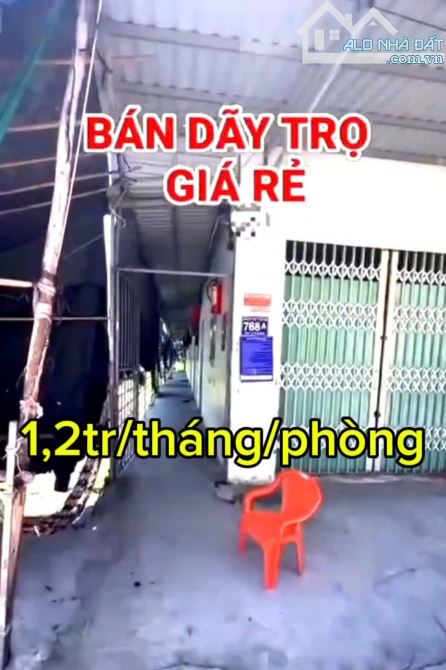 760tr dãy trọ 8 phòng, cho thur 9,6tr/tháng. huỳnh bá chánh, Bình CHánh