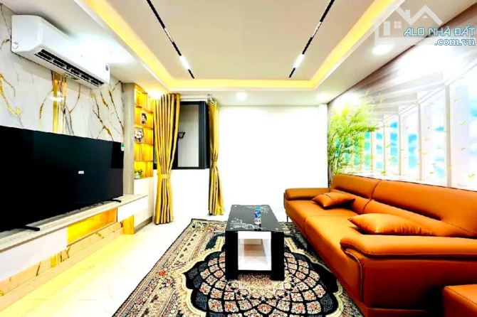 Bán nhà hẻm ô tô, Quang Trung, Gò Vấp, 3.5m x 12m, 42 m², nhà đẹp - Giá 6.5 tỷ TL