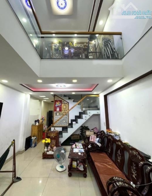 KỲ TÂN QUÝ, HẺM 5M THÔNG, 45M², 4 LẦU, HƠN 4 TỶ, 3P TỚI AEON TÂN PHÚ