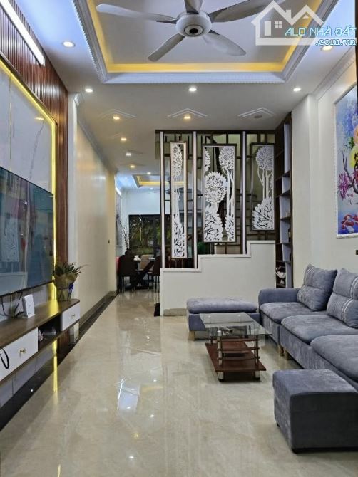 📣 BÁN NHÀ KIM GIANG - 40M², 4 TẦNG, 6.4 TỶ, Ô TÔ GẦN! 📣