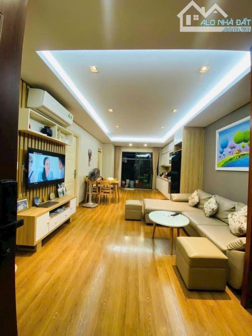 CĂN HỘ TRUNG KÍNH – 73M – AN NINH TỐT – TIỆN ÍCH GIÁ RẺ  – Ô TÔ – GIÁ 6.6 TỶ(CG691418)